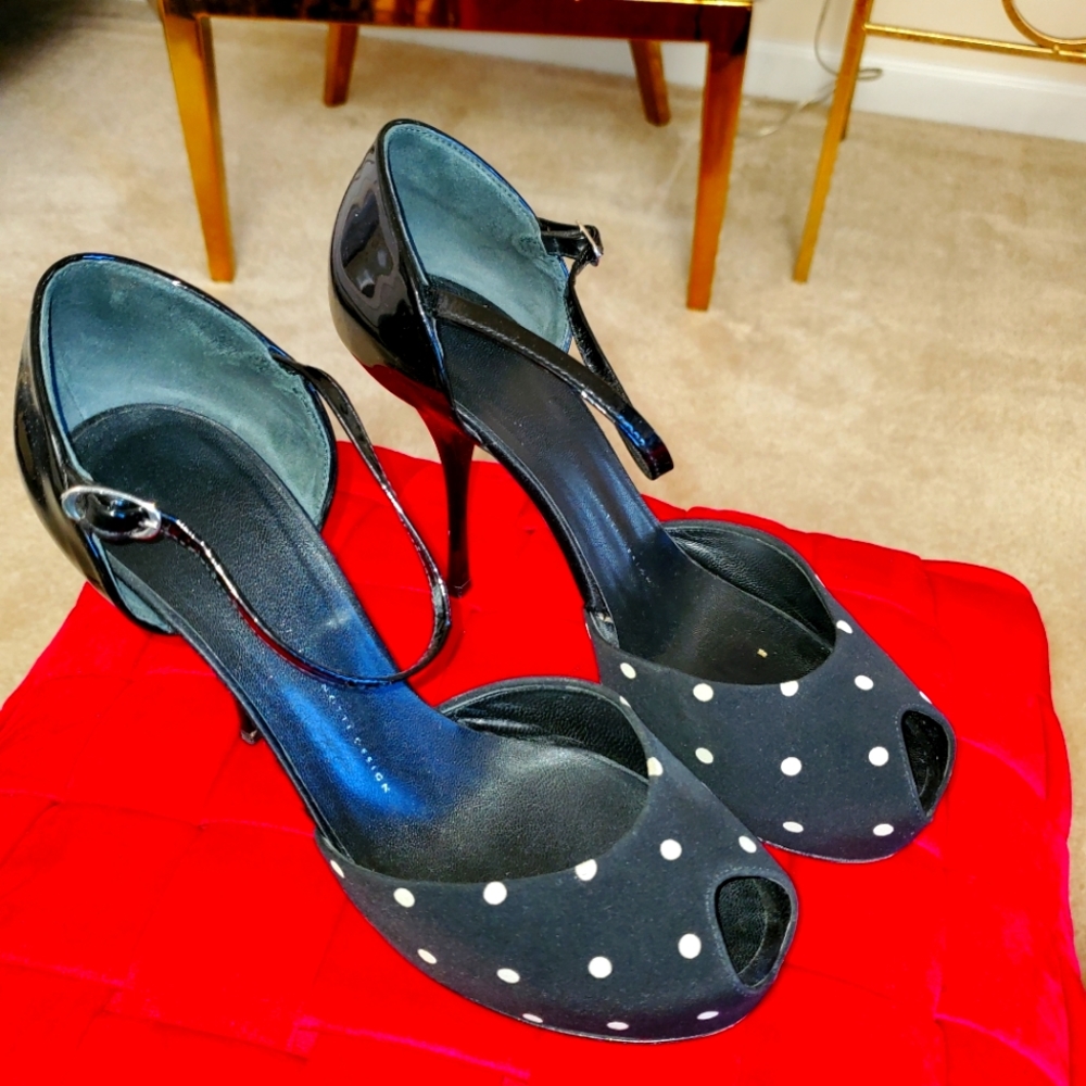 Black & White Polka-dot Size 10 (40) 3.5 heel designer